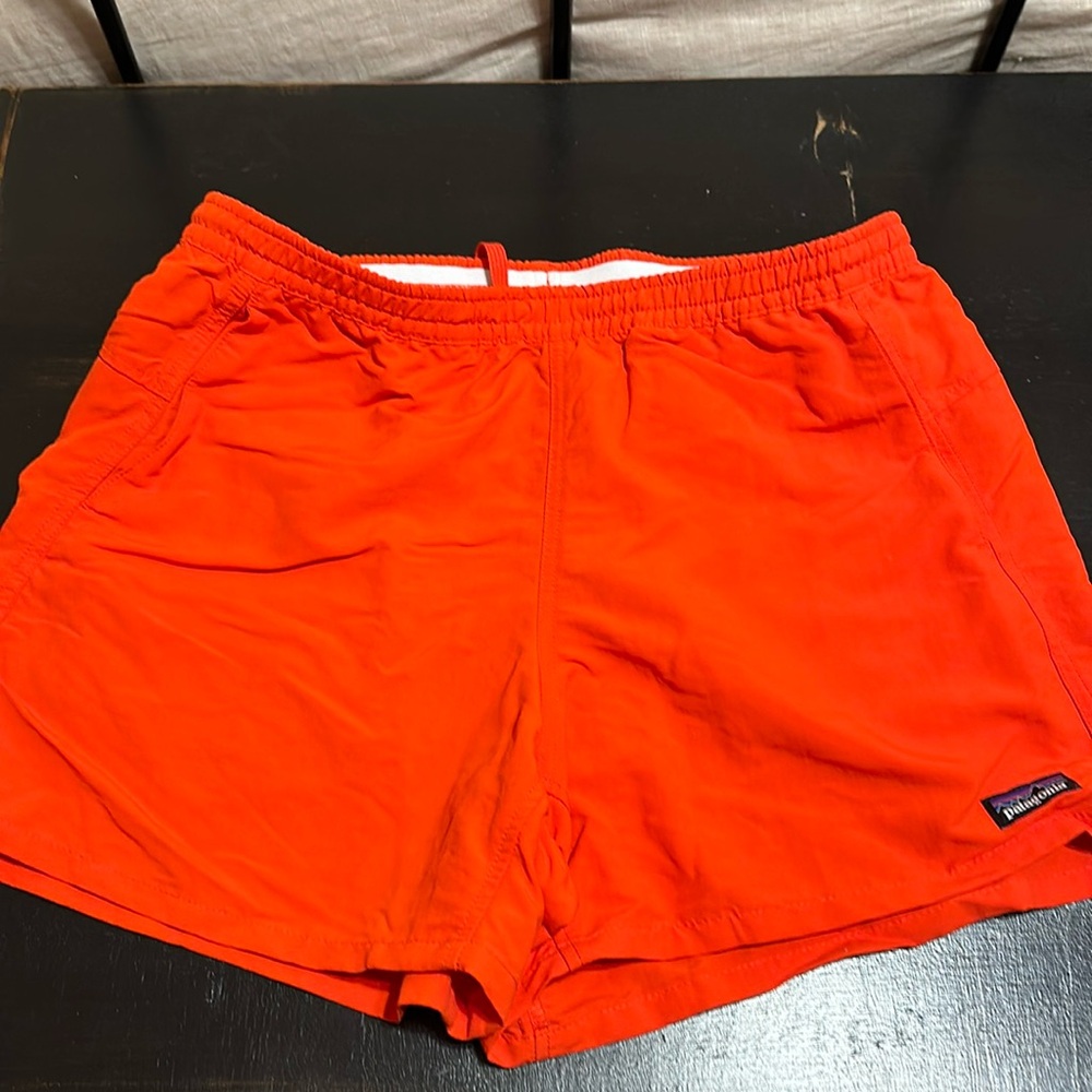 Women’s Patagonia Baggies Reddish Orange Size M
